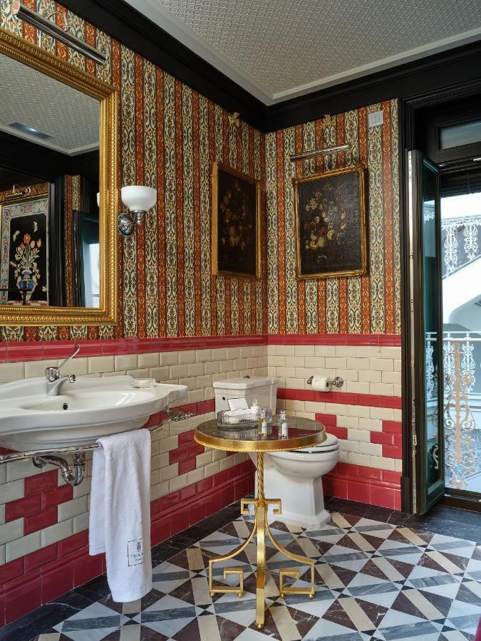 Triana House Boutique Hotel Séville Extérieur photo