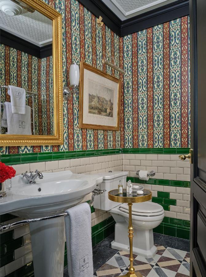 Triana House Boutique Hotel Séville Extérieur photo